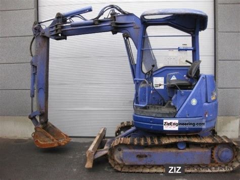 komatsu pc28uu specs